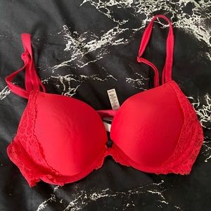 Victoria’s Secret dream angels push up bra